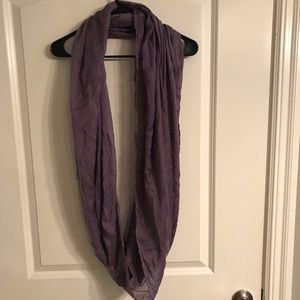 Light purple infinity scarf